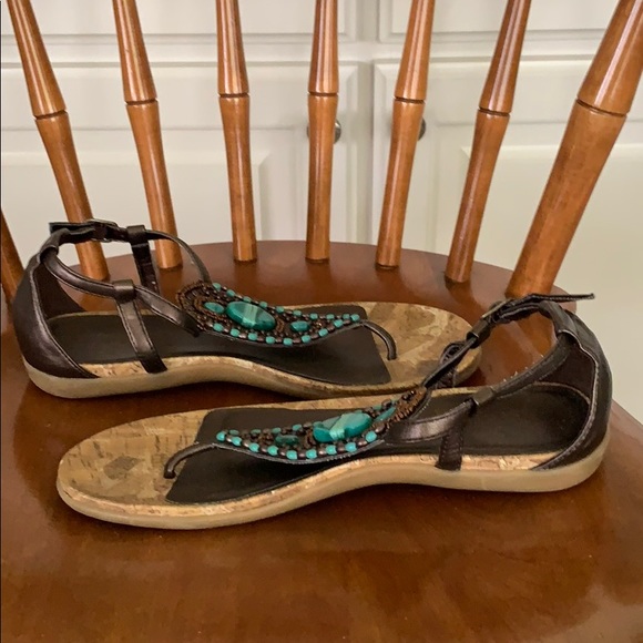 Kenneth Cole Reaction Sandals - Picture 3 of 6